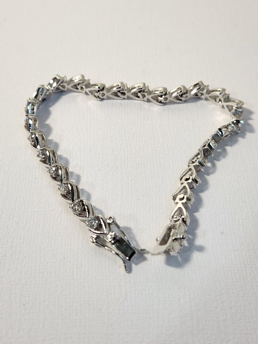 ITALY VTG True VTG 10K White Gold Heart Link Tennis Bracelet 7” 10.81g - Picture 9 of 14